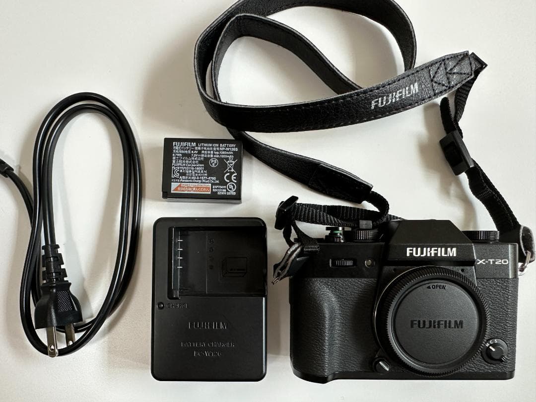FUJIFILM X-T20 ミラーレス一眼カメラ【カメラ本体】