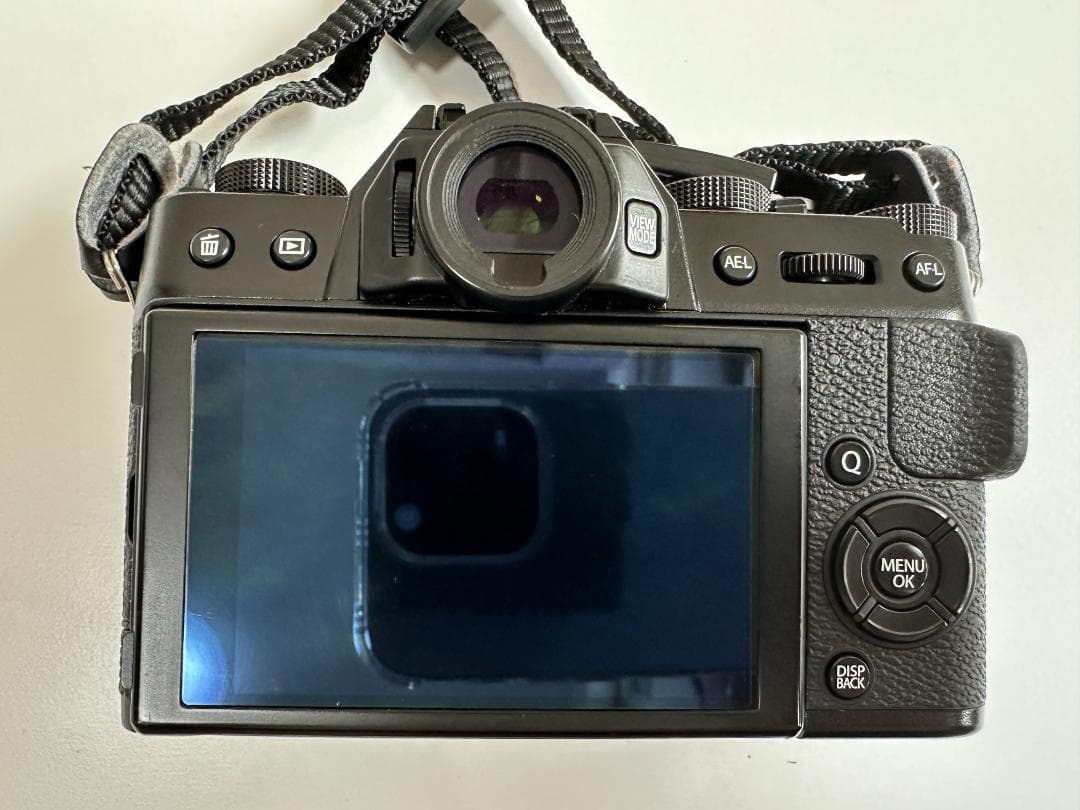 FUJIFILM X-T20 ミラーレス一眼カメラ【カメラ本体】