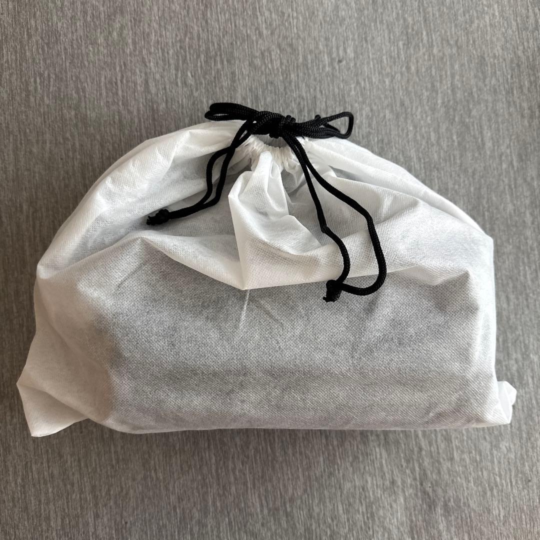 【新品未使用】ビアズリー レザーリングボディバッグ ブラック