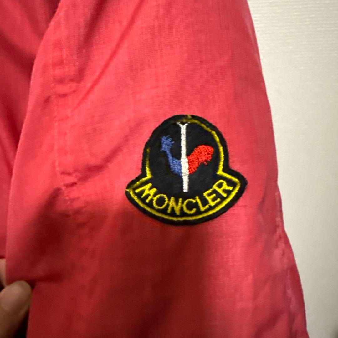 Moncler アシックス　ダウンジャケット　赤