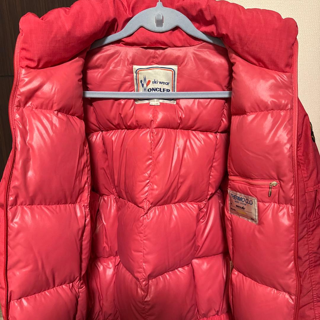 Moncler アシックス　ダウンジャケット　赤