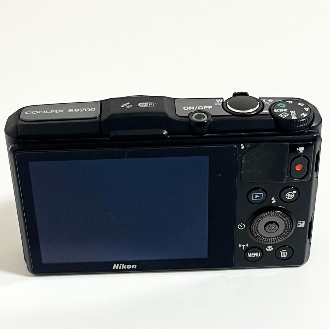 デジタルカメラ Nikon coolpix S9700
