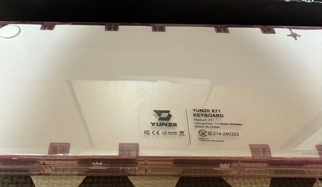 YUNZII X71 メカニカルゲーミングキーボード