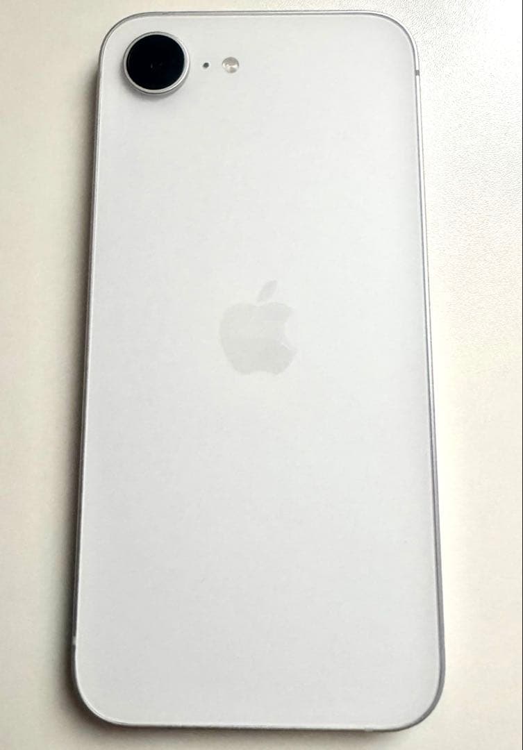 ⭐︎美品⭐︎iPhone16e 256GB ホワイト バッテリー100%