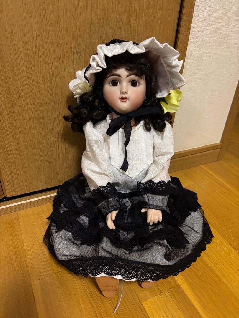 京*子様 黒髪のアンティークドール　ビスクドール　美品