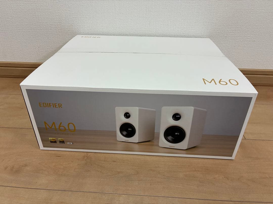 Edifier M60 マルチメディアスピーカー 66W ホワイト 整備済み品