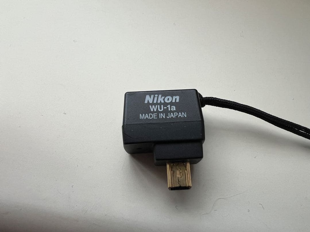 Nikon D3300 デジタル一眼レフカメラ（赤）Wi-Fiアダプター付