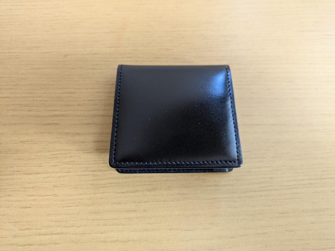 【新品・未使用】キプリス 小銭入れ（オイルシェルコードバン＆シラサギレザー）