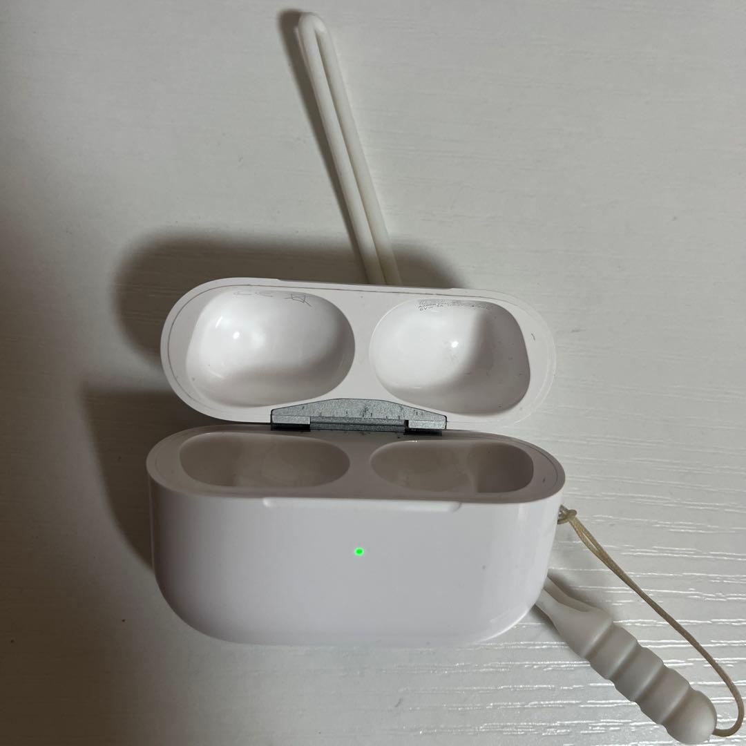 AirPods Pro2第2世代充電ケース付き