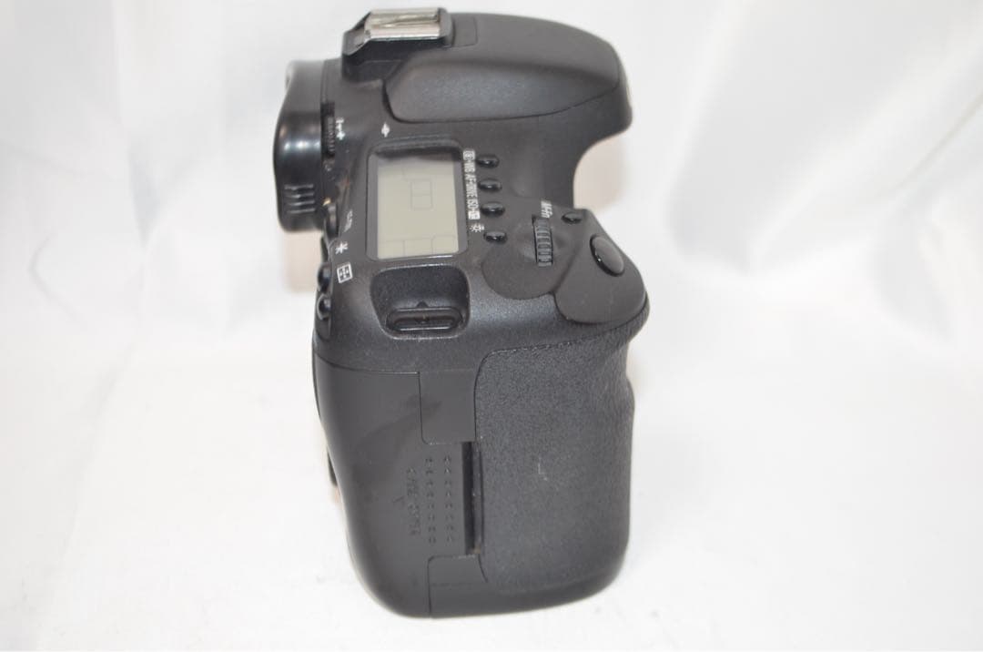 ❤️Canon EOS7D☆超高画質で動画撮れてレンズ付❤️