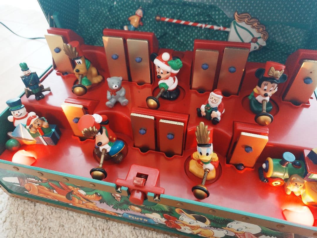 【ミッキーズ ミュージカルトイチェスト 】Xmas オルゴール　ミッキー