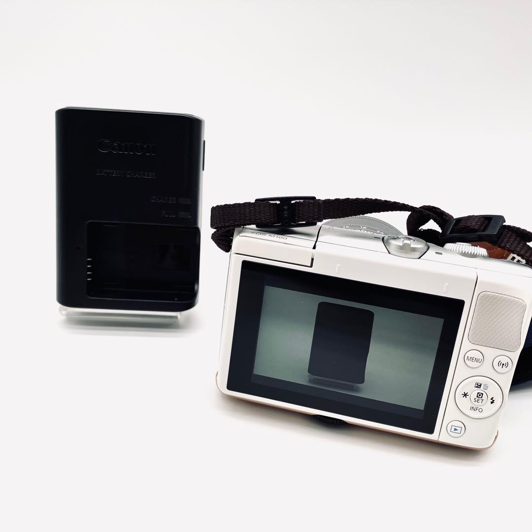 美品♪ Canon EOS M100 ホワイト　15-45mmレンズキット