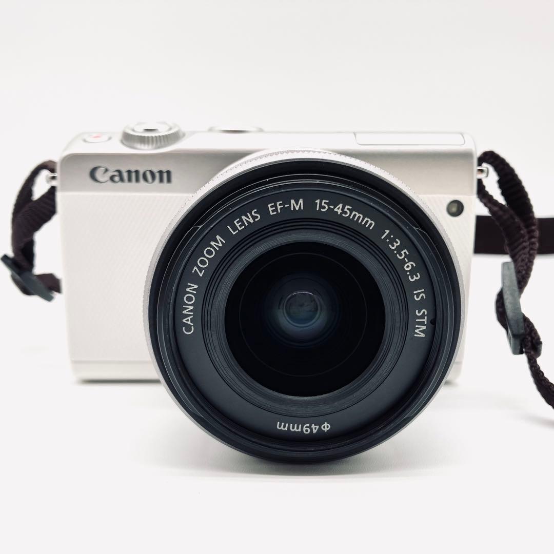 美品♪ Canon EOS M100 ホワイト　15-45mmレンズキット