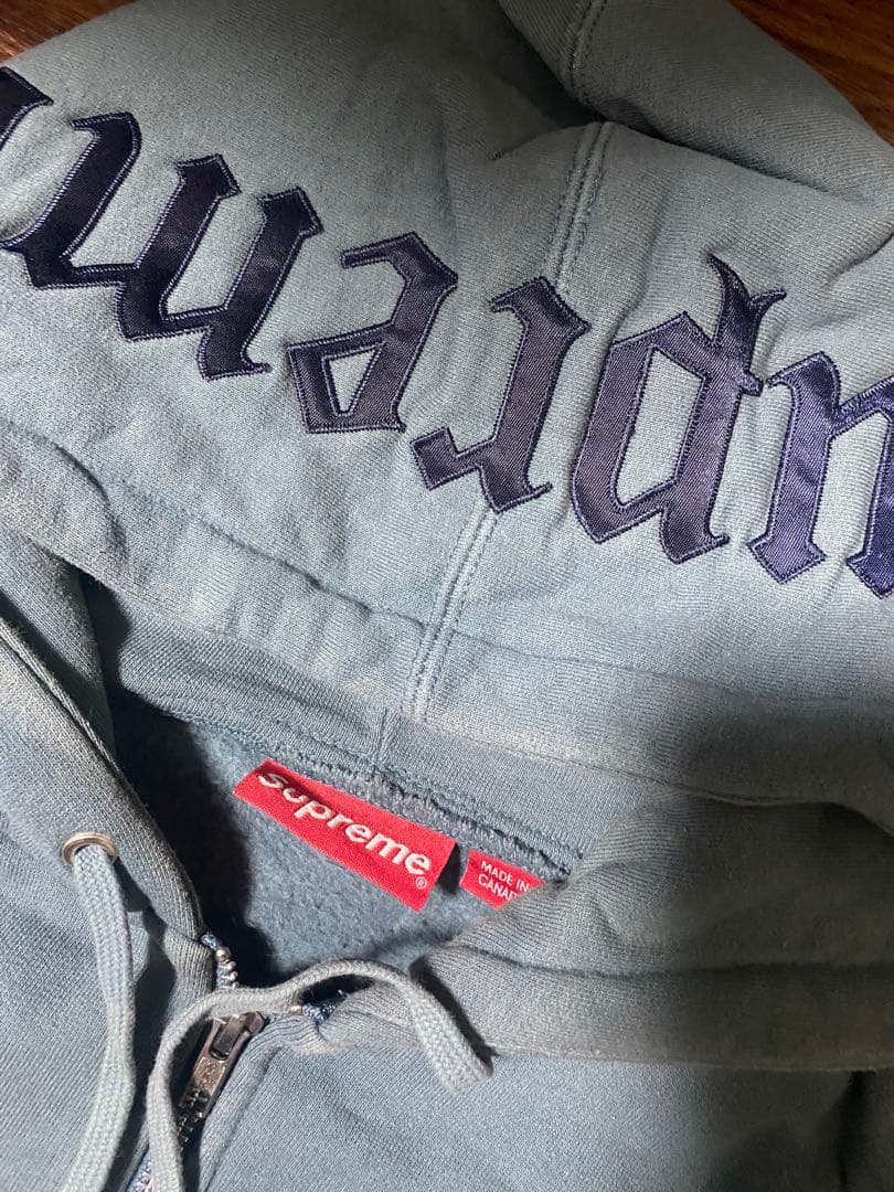トップス Supreme Old English Hood Logo Zip Up