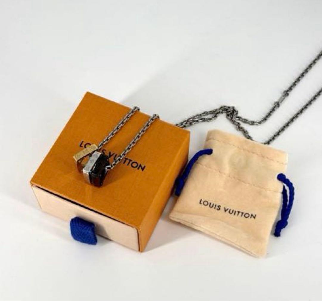 LOUIS VUITTON チェーンネックレス ゴールド ブラック