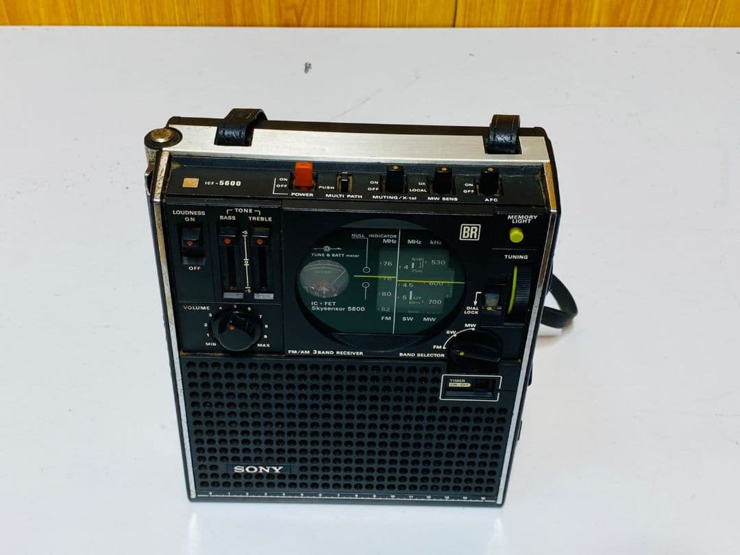 SONY CF-5600 AM/FM 3 band レシバ―
