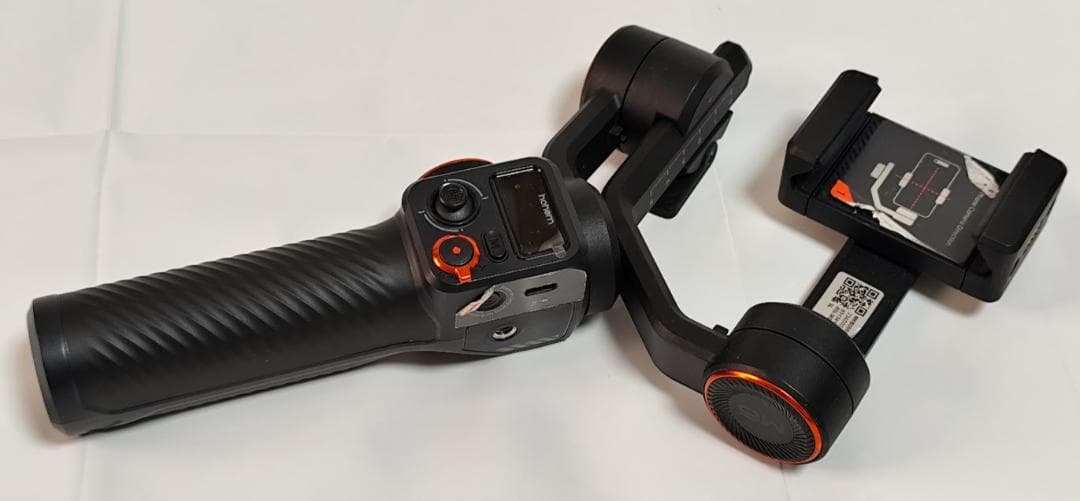 hohem M6 スマートフォンスタビライザー