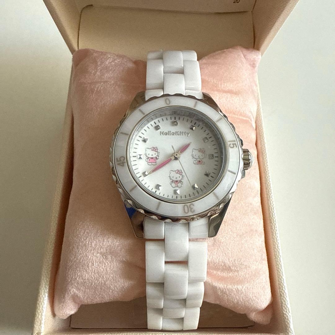ハローキティ ３５周年記念 ホワイトセラミッククオーツ ダイヤモンド腕時計