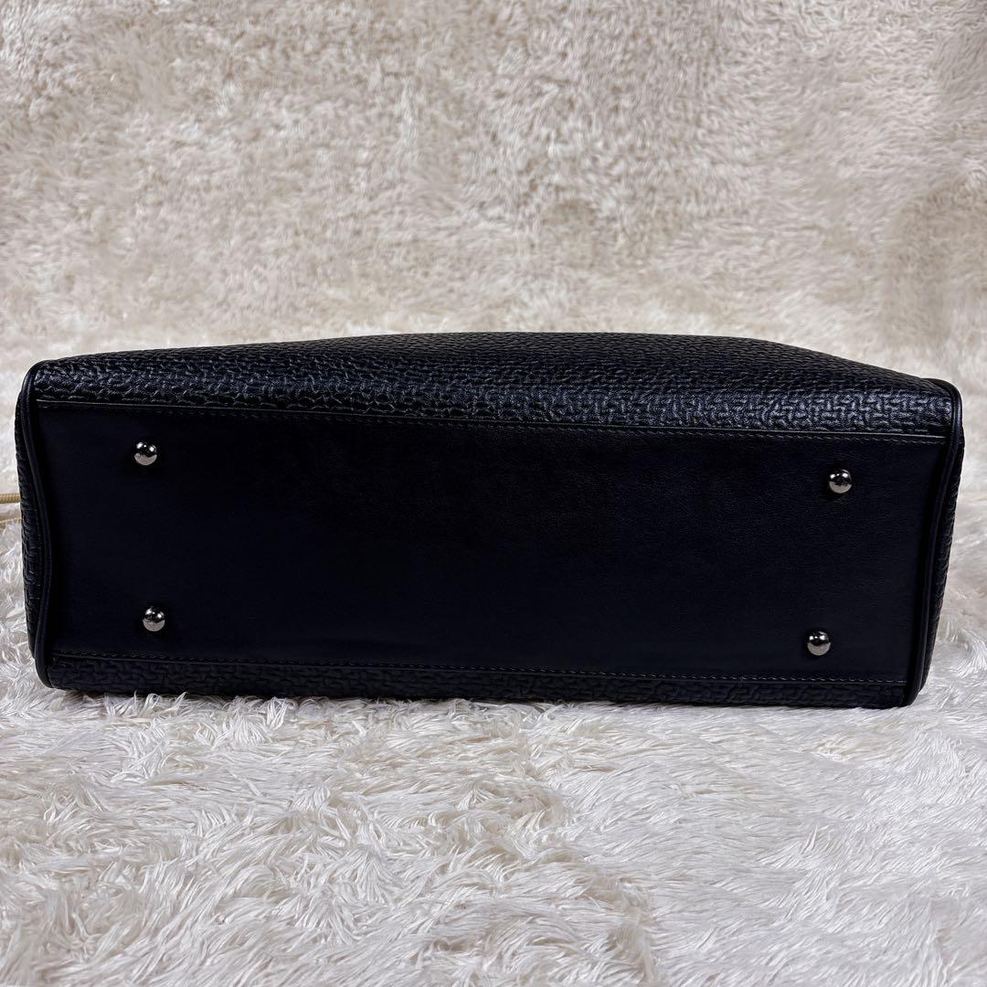 VERSACE ヴェルサーチ トートバッグ メデューサ 巾着 レザー A4 黒