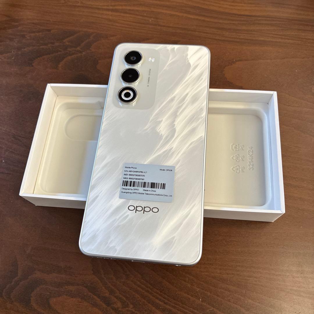 【新品未使用】OPPO A5 5G 128GB ホワイト/2025