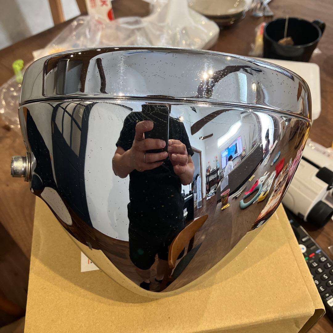 ルーカスヘッドライト　ペイトンプレイス　SR400 メッキ　ケース