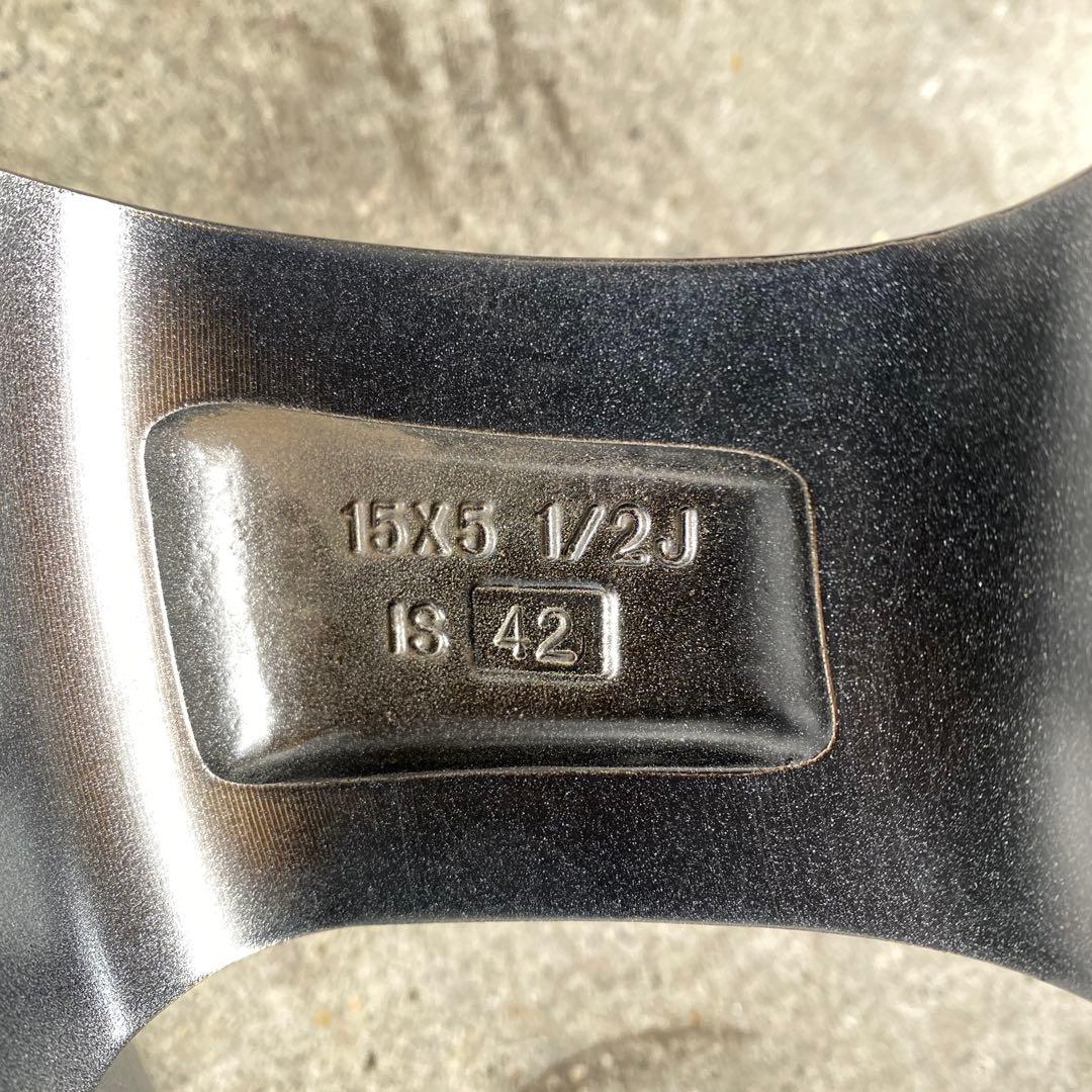 中古バリ溝ブリヂストンスタッドレスセット175/65R15アクア、フィット