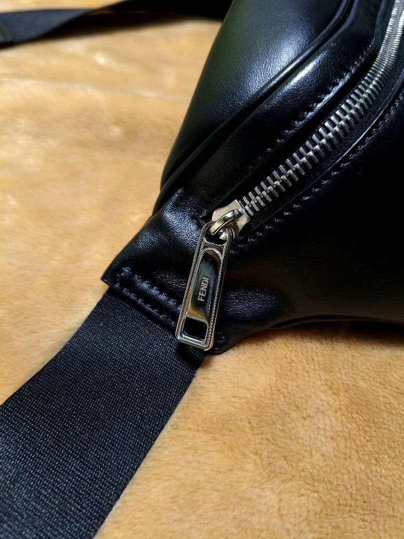 【ありさん専用】✨️超美品✨️　フェンディ FENDI ユニセックス モンスター