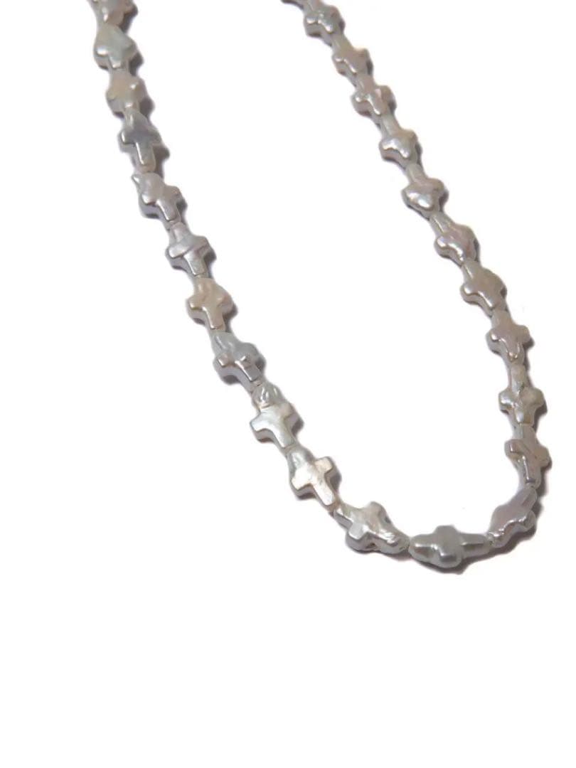 アクセサリー COOTIE Distortion Cross Pearl Necklace