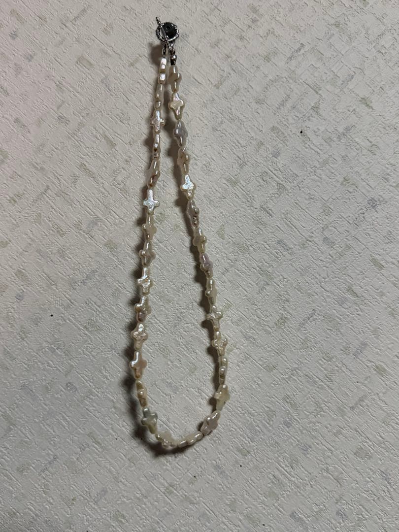 アクセサリー COOTIE Distortion Cross Pearl Necklace