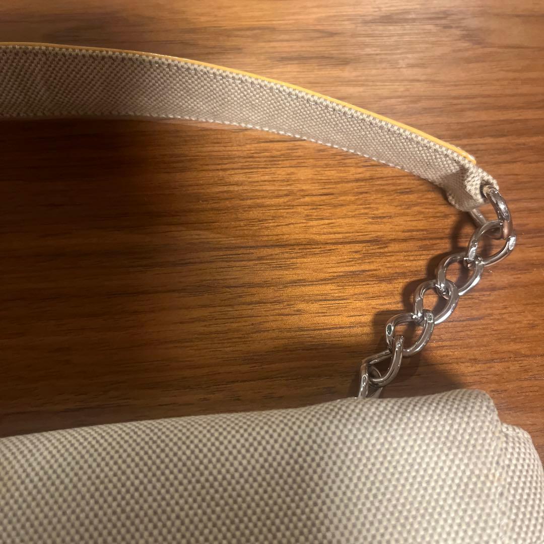 CHANELカメリアショルダーバッグ キャンバス×パテントレザー ベージュ