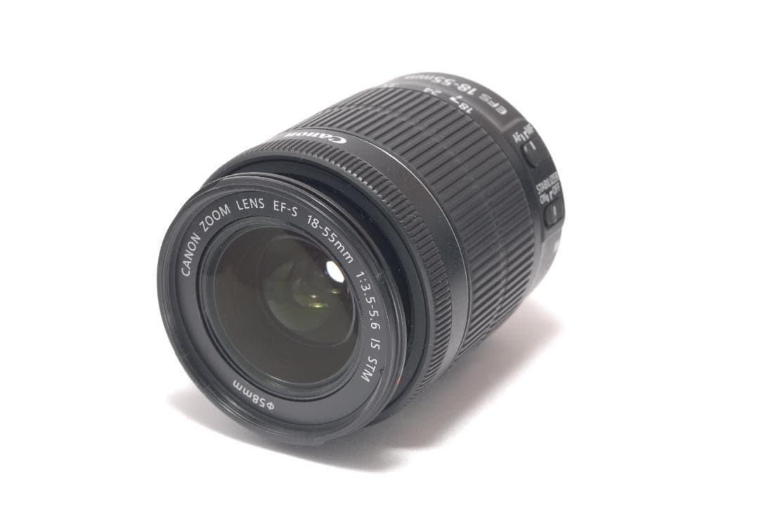 ⭐️遠くも近くもキレイ⭐️Canon Kiss X8i キャノン　デジタル一眼