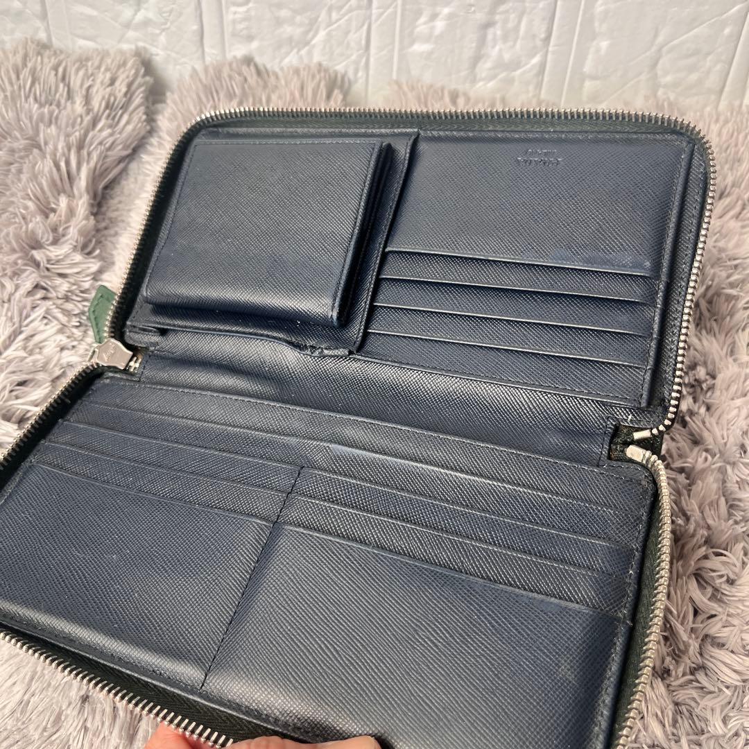 PRADA✨ラウンドファスナー　バイカラー　三角ロゴ　グリーン　ネイビー　メンズ