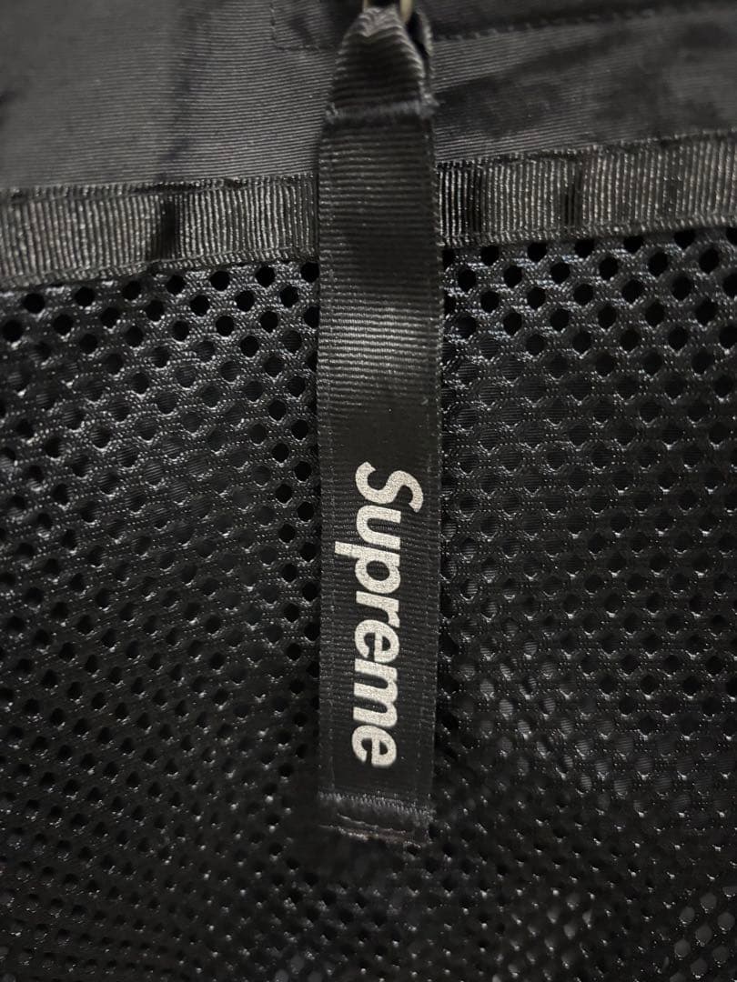 supreme NIKE トラック　ナイロンジャケット