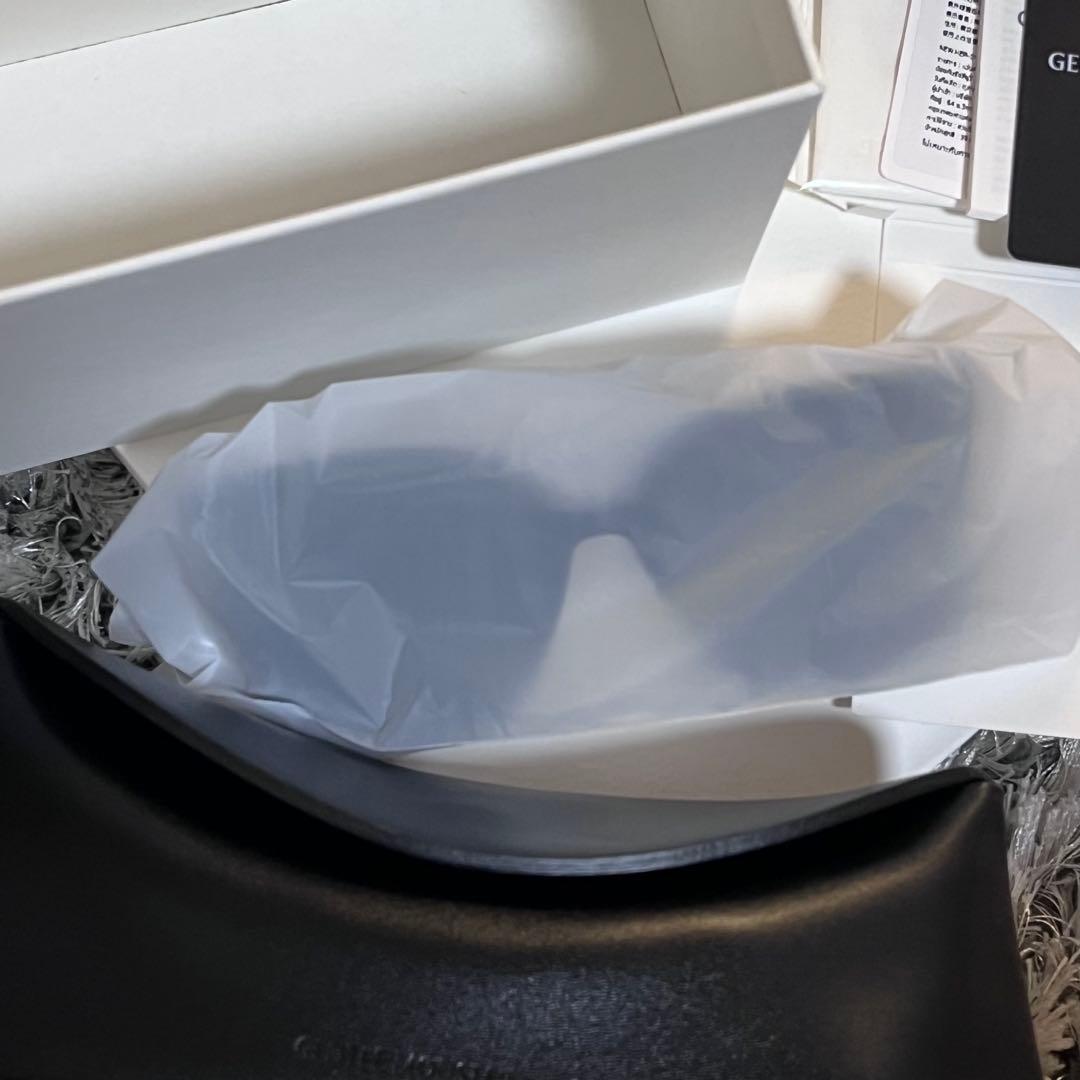 GENTLE MONSTER New Her 01 ブラックサングラス