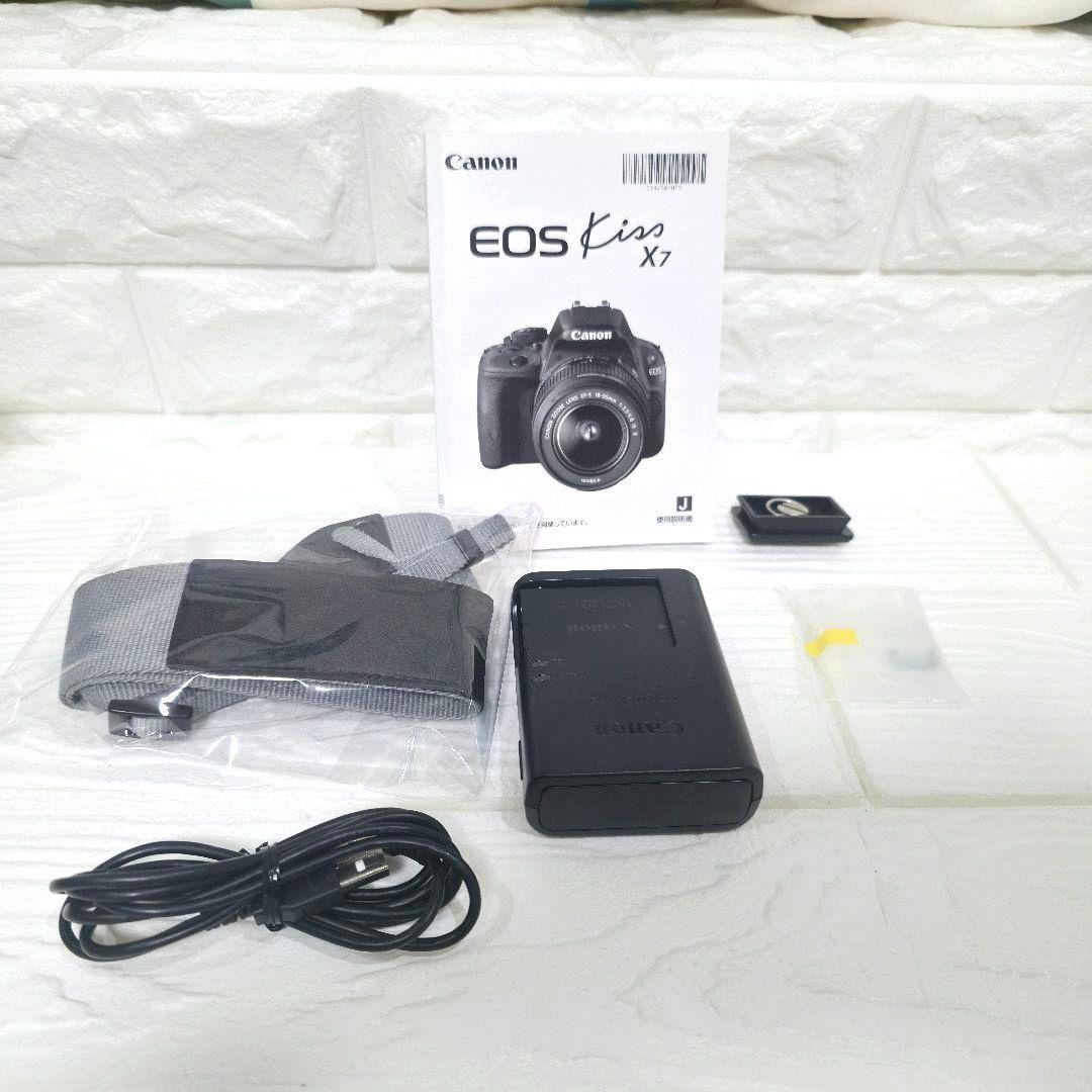 343美品】Canon kiss X7 ダブルレンズキット　レンズ×2　キャノン
