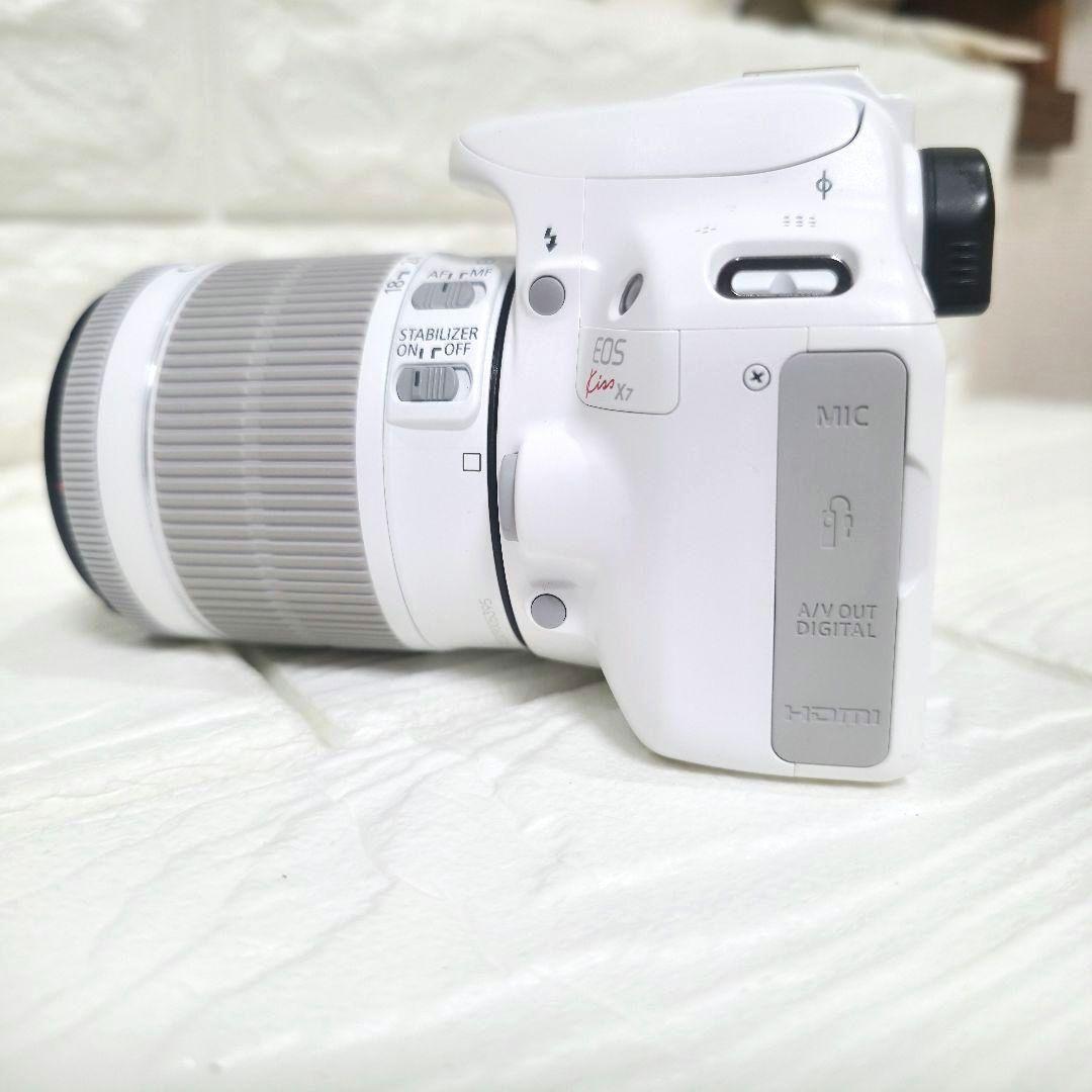 343美品】Canon kiss X7 ダブルレンズキット　レンズ×2　キャノン