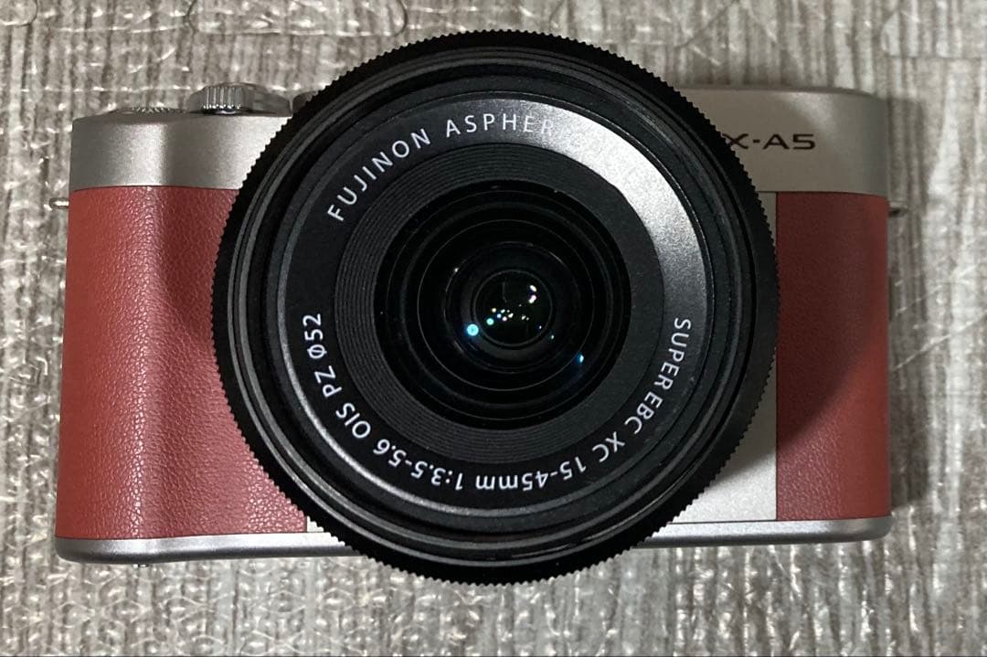 FUJIFILM X-A5 ミラーレス一眼 15-45mmレンズ付き
