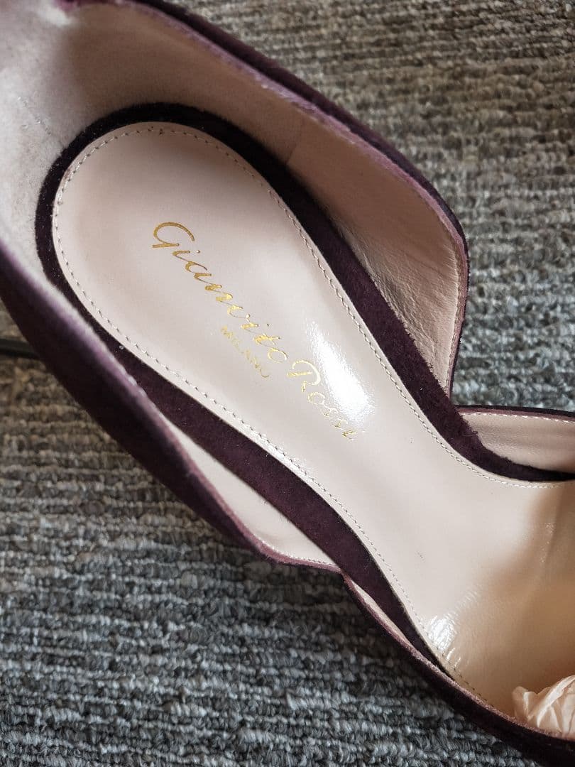 極美品　ジャンヴィトロッシ　パンプス　スエード　ブラウン　アンクルストラップ36