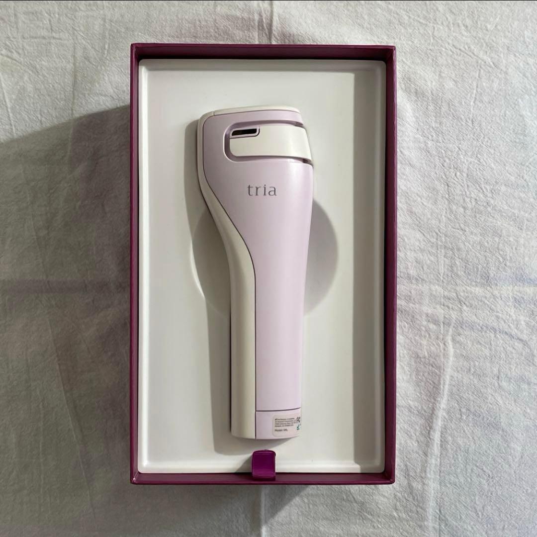 【美品　付属品完備】トリア　スキンケアエイジングレーザー　ライラック