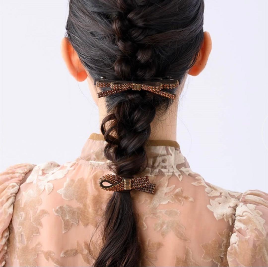 お値下げ中！【新品】コンプレックスビズ クリスタルメッシュパヴェ ポニー