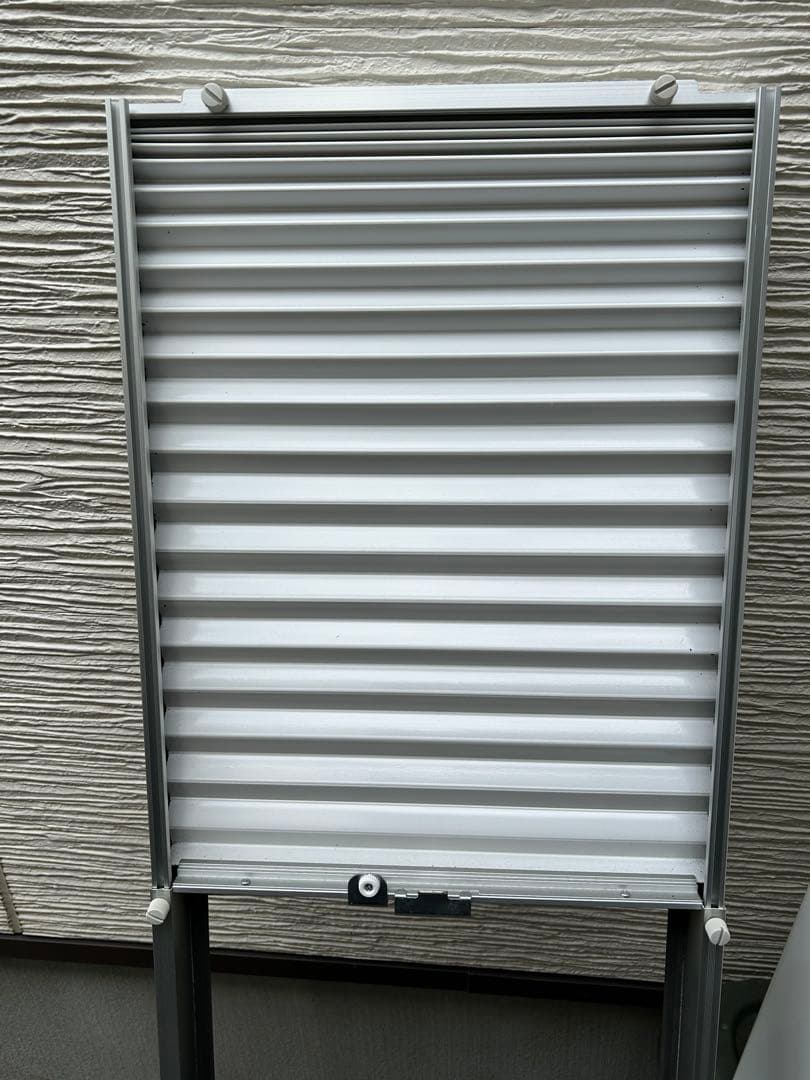 美品24年製 CORONA CWH-A1824R-W 窓エアコン 本体 ホワイト