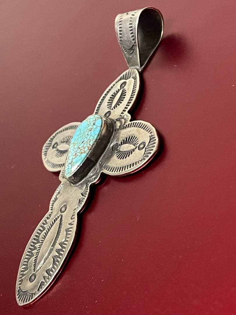 VB刻印/VERNON BEGAY作　ナバホ クロス型ペンダント