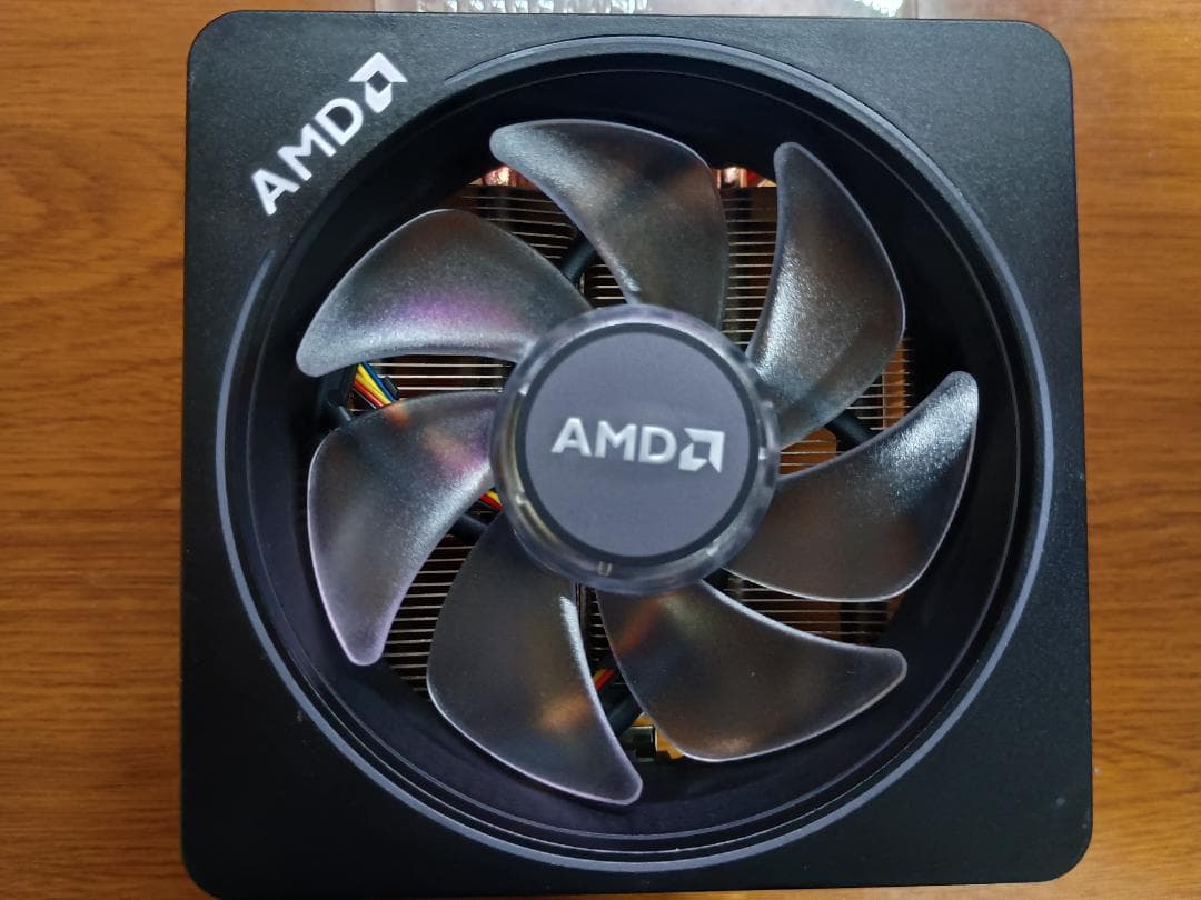 AMD Ryzen7 5700X + AMD純正クーラー