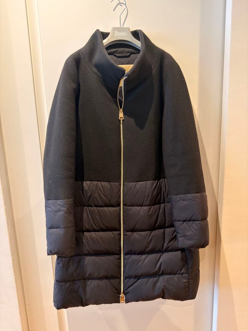 ヘルノダウンコート DIAGONAL WOOL AND NUAGE PARKA