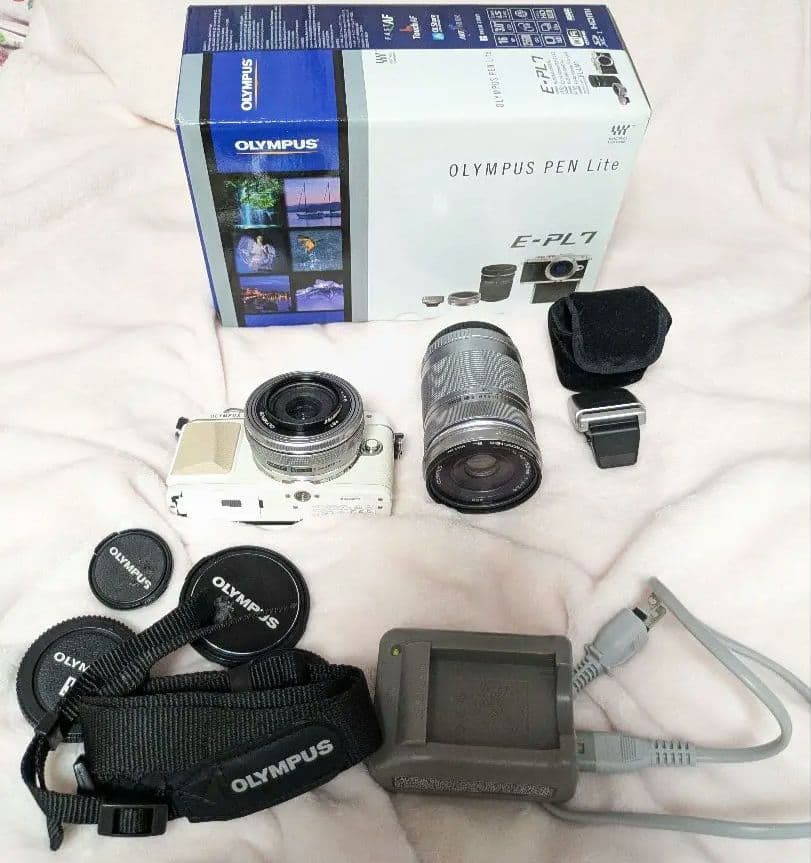 OLYMPUS PEN Lite E-PL7 ミラーレス一眼 ホワイト