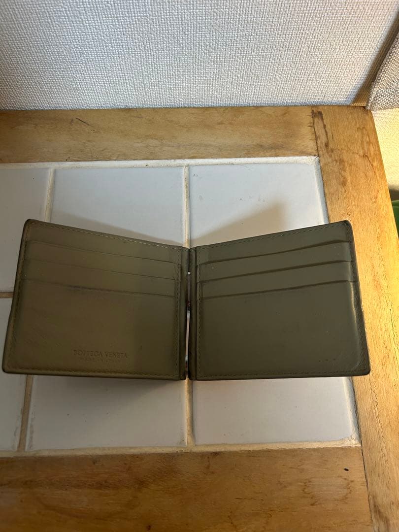 【値下げしました！】ボッテガヴェネタ　イントレチャート　マネークリップ　ベージュ