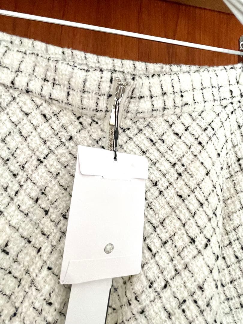 新品エムプルミエM premier BLACKフレアースカート