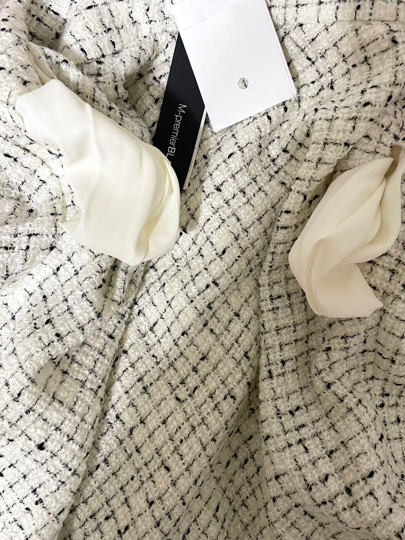 新品エムプルミエM premier BLACKフレアースカート