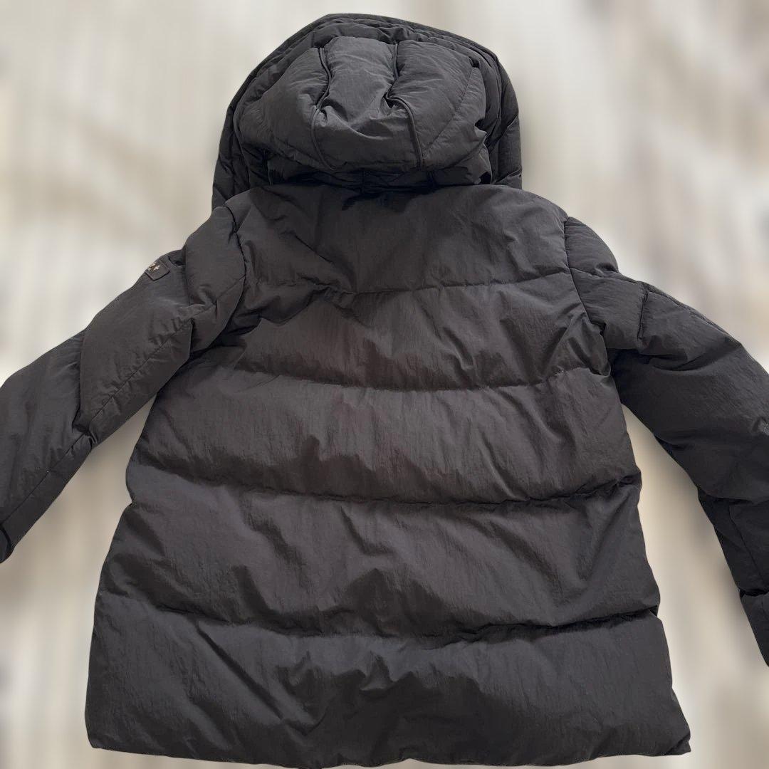 TATRAS フード付きブラックダウンジャケット