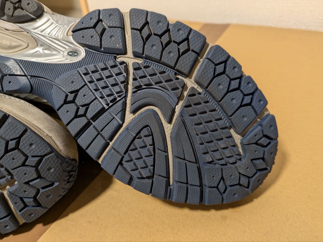 ニューバランス ML2002RA 27cm グレー ネイビー 美中古品